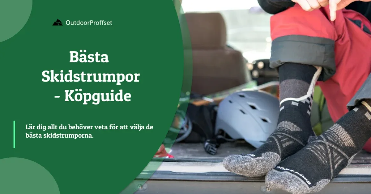 Person drar på grå skidstrumpor bredvid hjälm