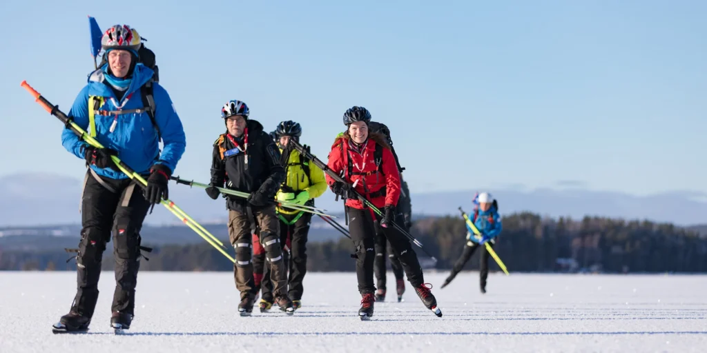 längdfärdsskridksor hjälm bra